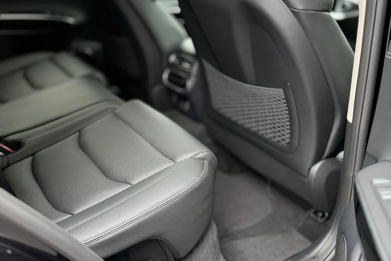 2025 Genesis GV70 GV 11