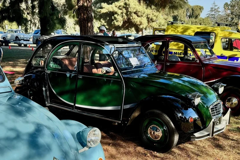 1967 Citroen 2CV Base 4