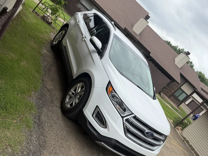 2017 Ford Edge sel Sport 1