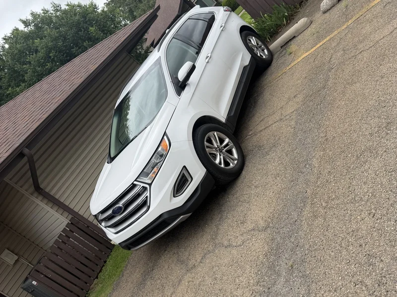 2017 Ford Edge sel Sport 2