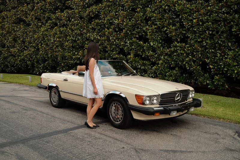 1987 Mercedes-Benz 560 SL Base 14