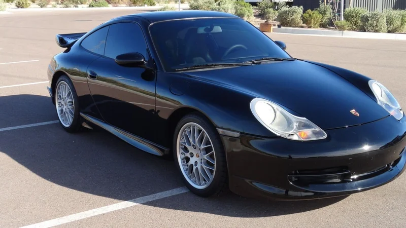 1999 Porsche 911 Carrera 4 2