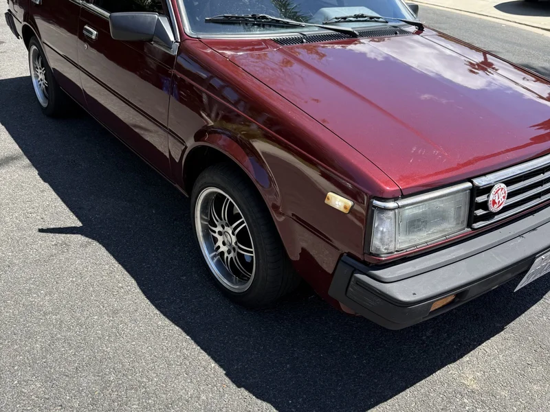 1985 Nissan Sentra Base 3