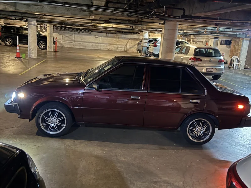 1985 Nissan Sentra Base 6