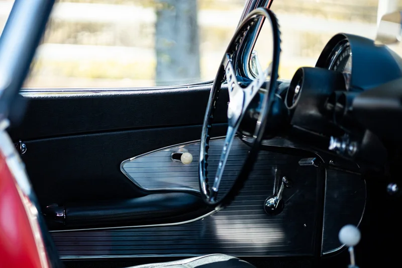1961 Chevrolet Corvette Base 17