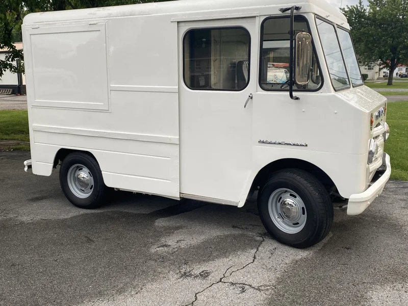 1967 Chevrolet P10 1/2 Ton 3