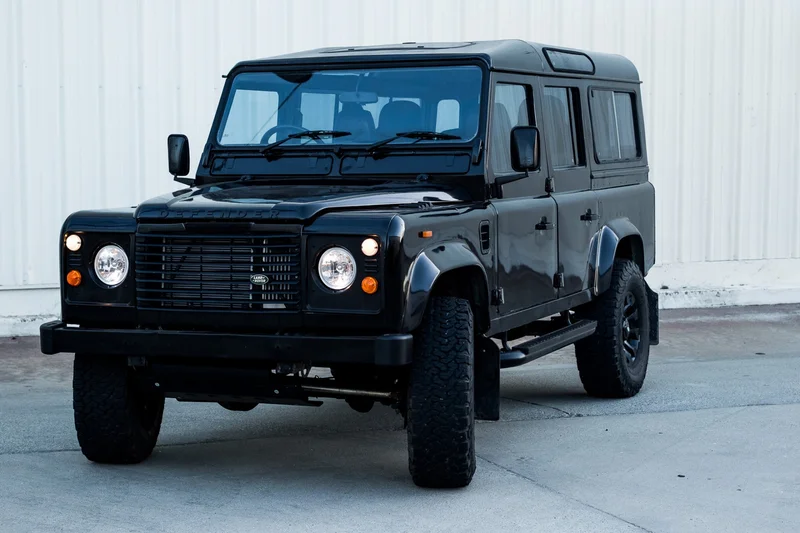 1992 Land Rover Defender 110 Base