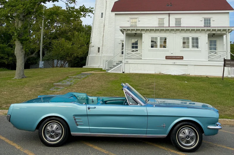 1966 Ford Mustang Base 17
