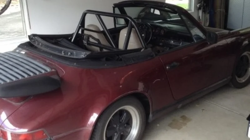 1983 Porsche 911 SC Cabrio 10