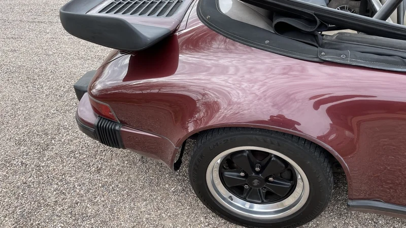 1983 Porsche 911 SC Cabrio