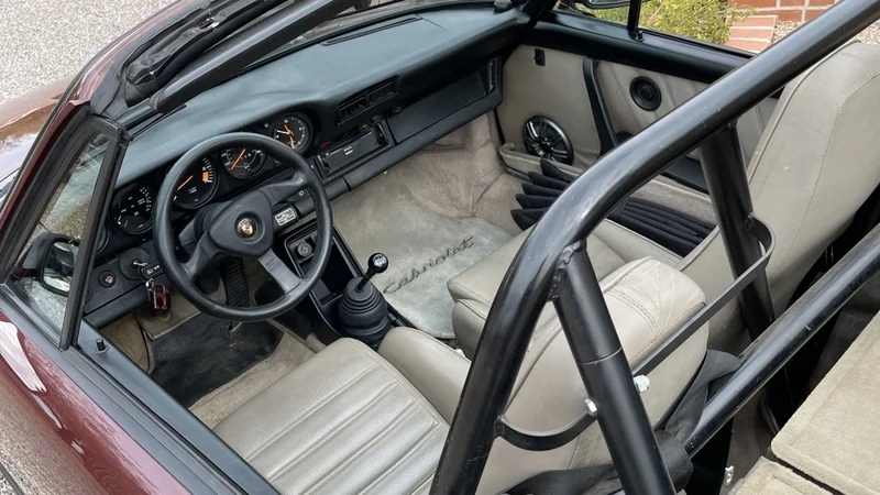 1983 Porsche 911 SC Cabrio