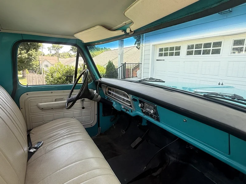 1972 Ford F-250 Custom 8