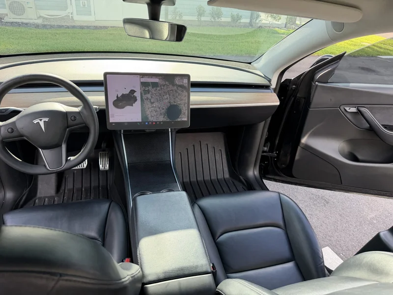 2020 Tesla Y 3