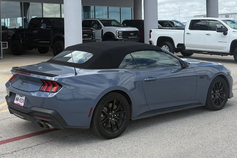 2025 Ford Mustang