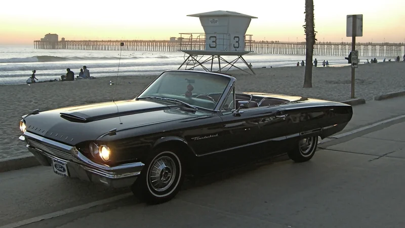 1964 Ford Thunderbird