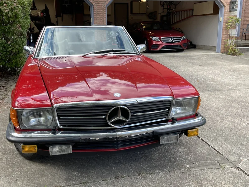 1975 Mercedes-Benz 280SL Base 2