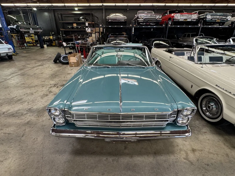 1966 Ford Galaxie 500 7-Litre 5