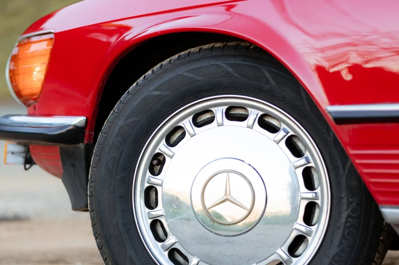1983 Mercedes-Benz 280 SL in Fontana 5