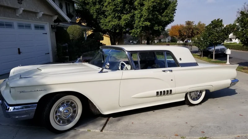 1958 Ford Thunderbird 3