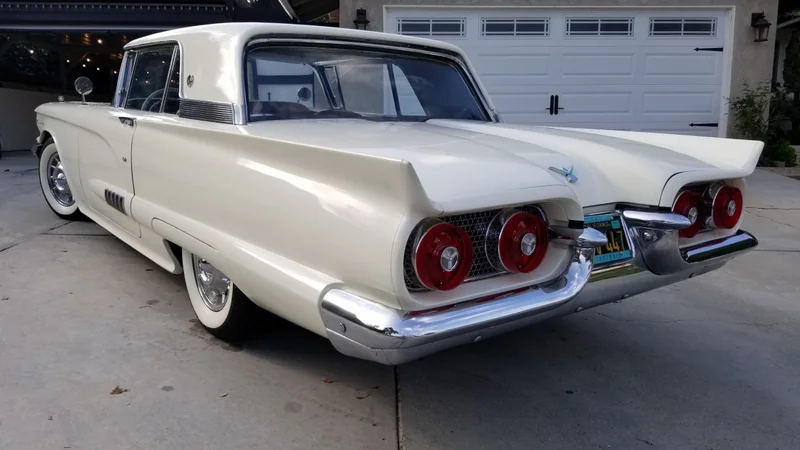 1958 Ford Thunderbird 4