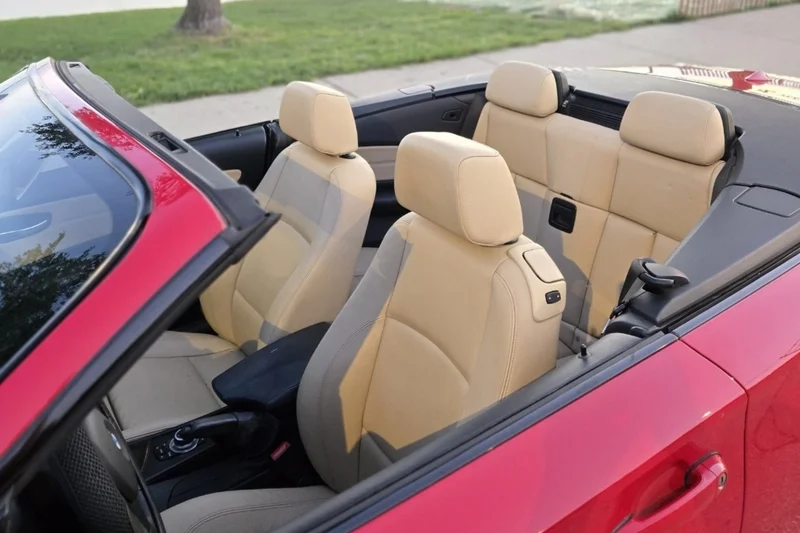 2012 BMW 128i Base 8