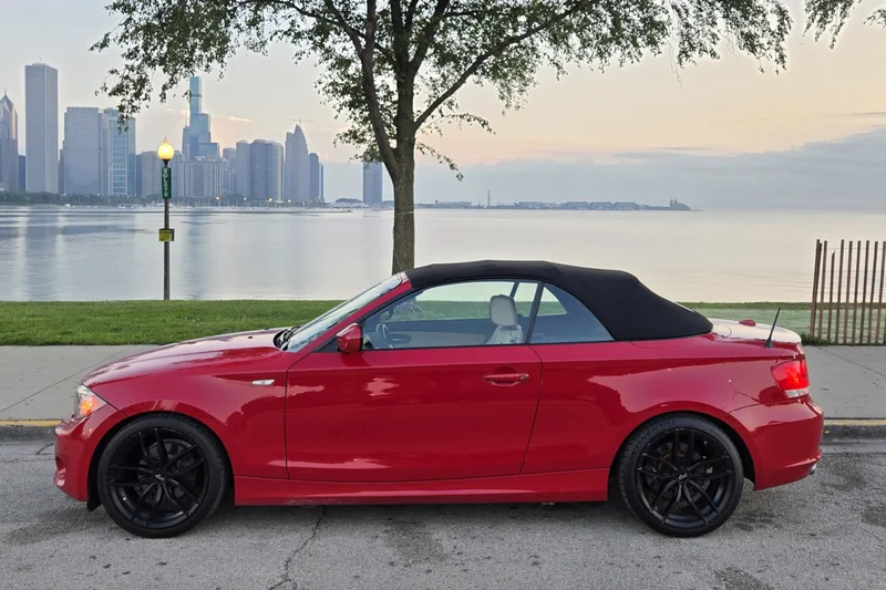 2012 BMW 128i Base 11