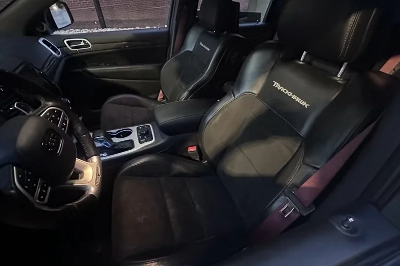 2021 Jeep Grand Cherokee trackhawk 6