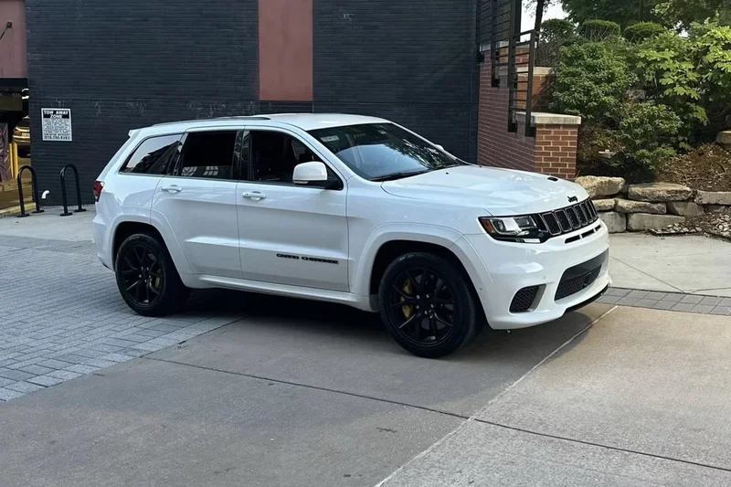2021 Jeep Grand Cherokee trackhawk 8
