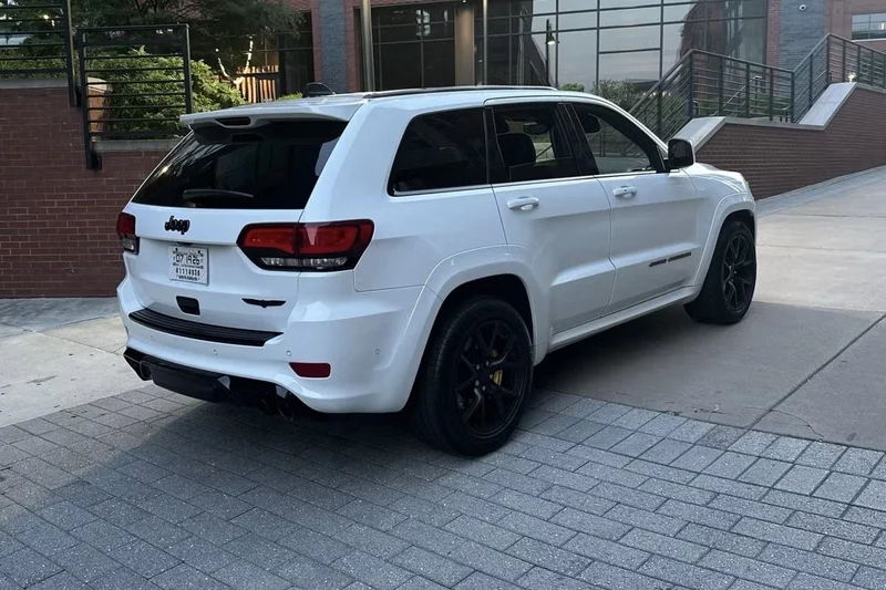 2021 Jeep Grand Cherokee trackhawk 13