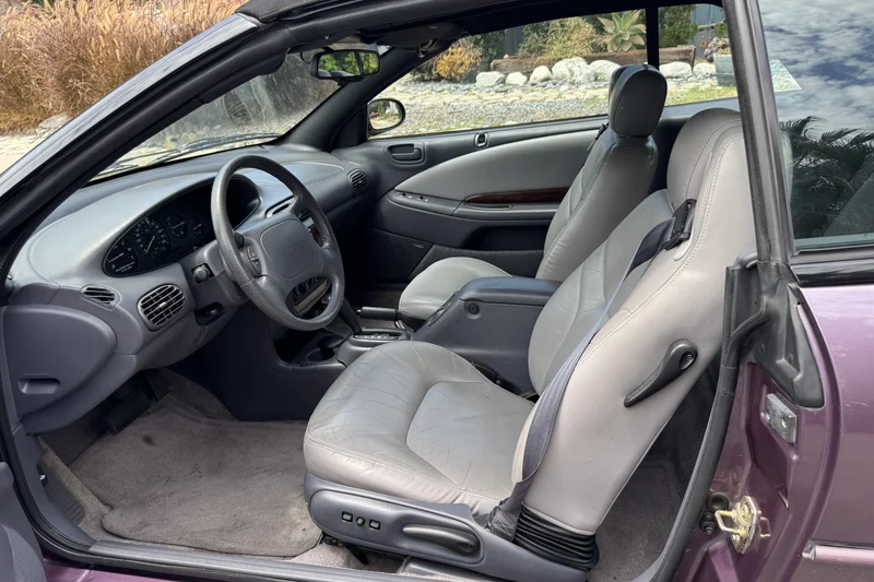 1996 Chrysler Sebring JXI 7
