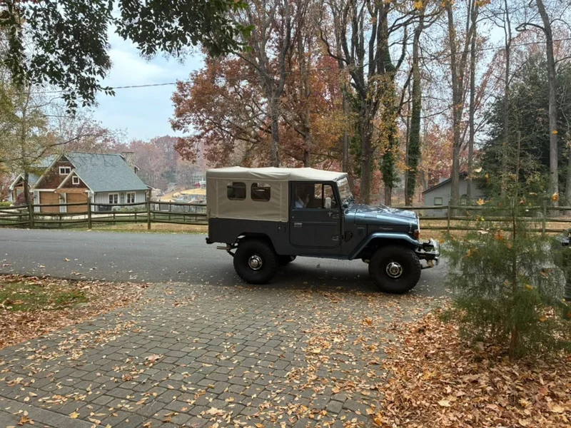 1982 Toyota Land Cruiser FJ43 2
