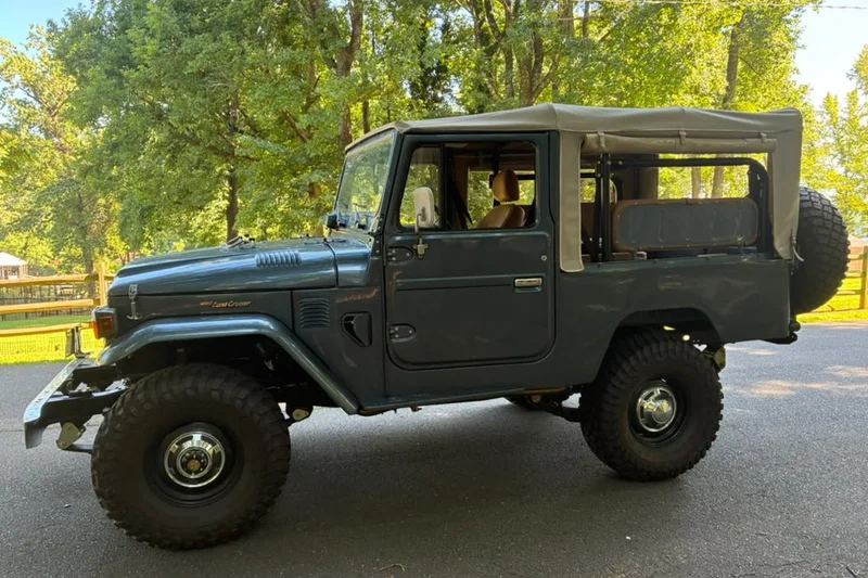 1982 Toyota Land Cruiser FJ43 6