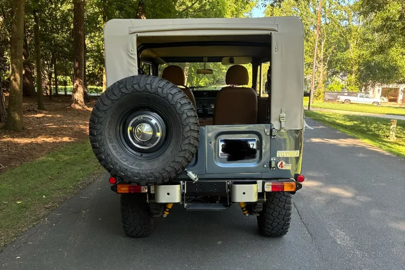1982 Toyota Land Cruiser FJ43 7