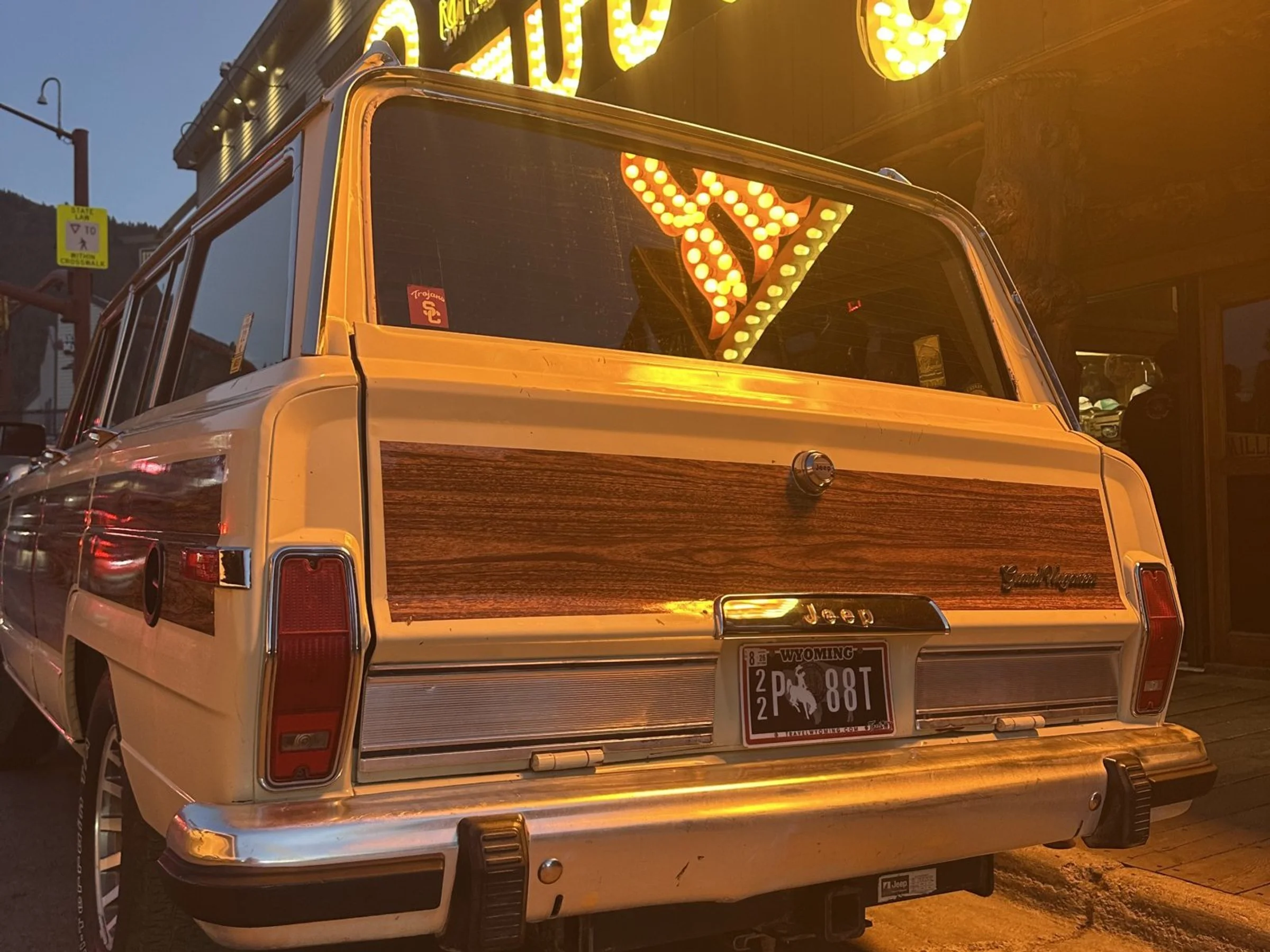 1988 Jeep Wagoneer