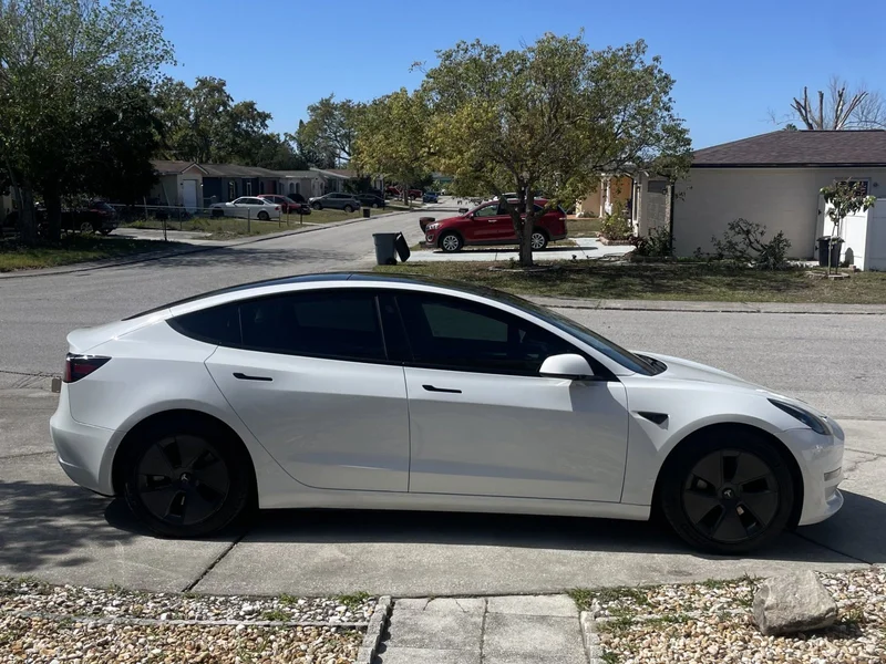 2021 Tesla Model 3 9