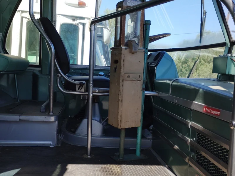 1960 GM TDH 5301 Bus 3