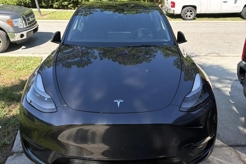 2024 Tesla Model Y 1