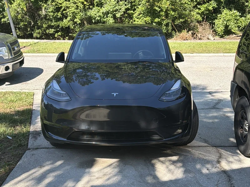 2024 Tesla Model Y 2