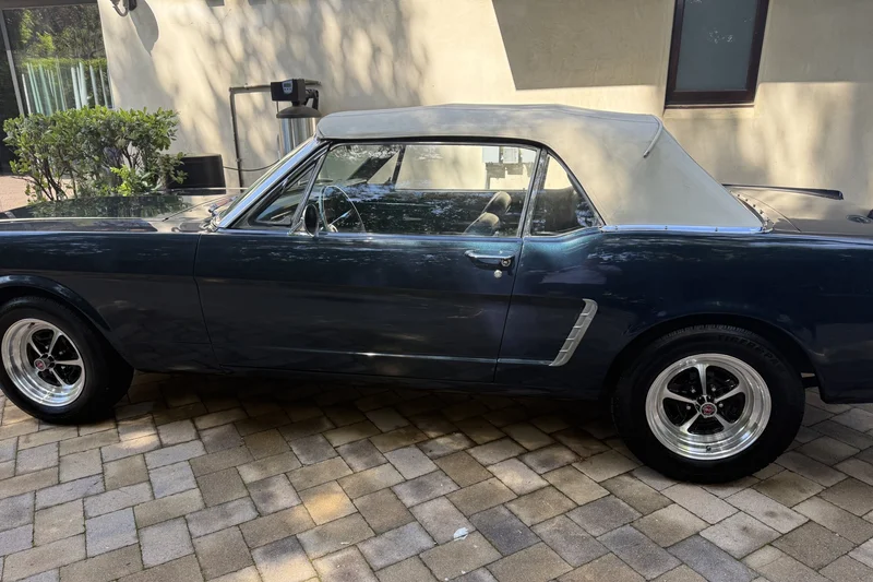 1965 Ford Mustang