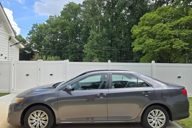 2014 Toyota Camry LE 5