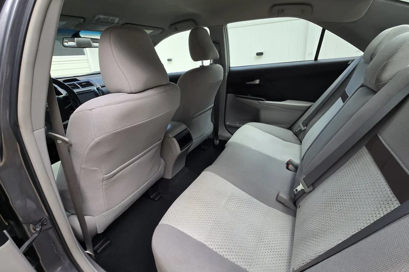 2014 Toyota Camry LE 7