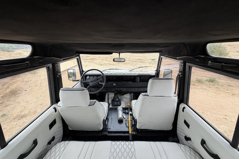 1988 Land Rover Defender 110 Base 4