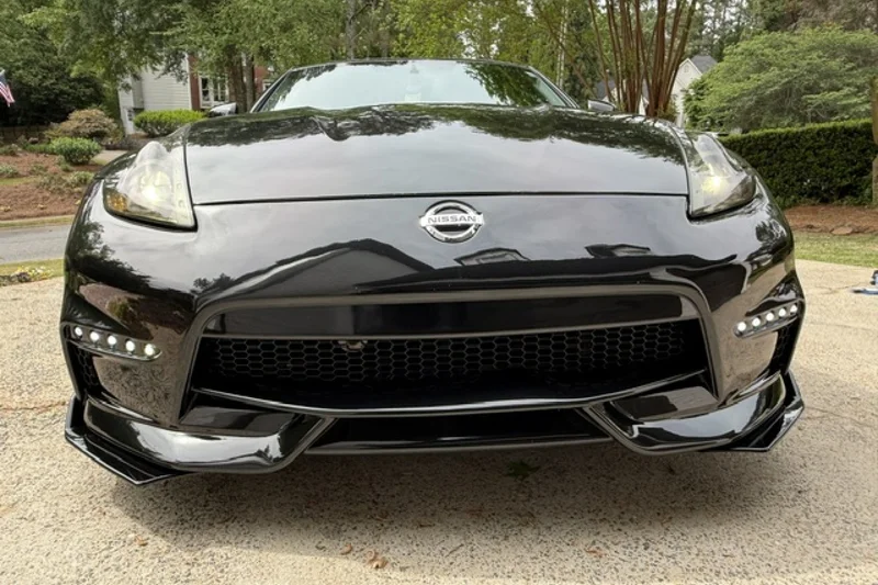2010 Nissan 370Z 40th Anniversary Edition 3