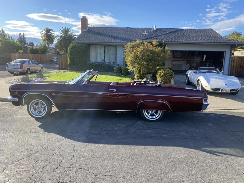 1966 Chevrolet Impala 2