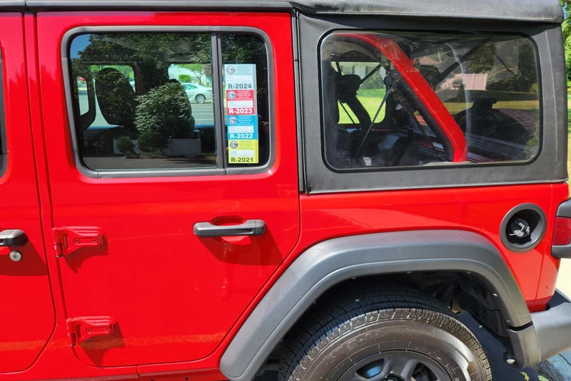 2021 Jeep Wrangler in Southampton 4
