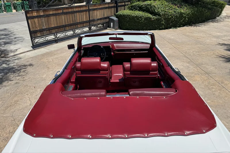 1970 Cadillac DeVille Base 5