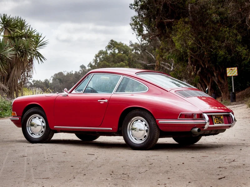 1967 Porsche 911 Base 2