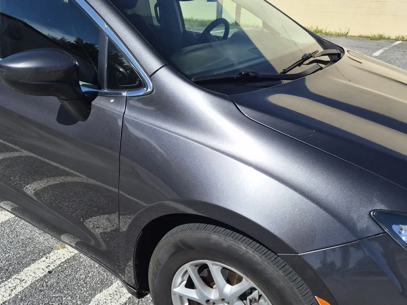 2021 Chrysler Voyager Base 5