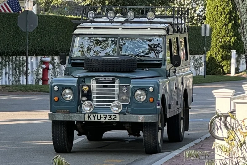 1972 Land Rover Series III 109 Base