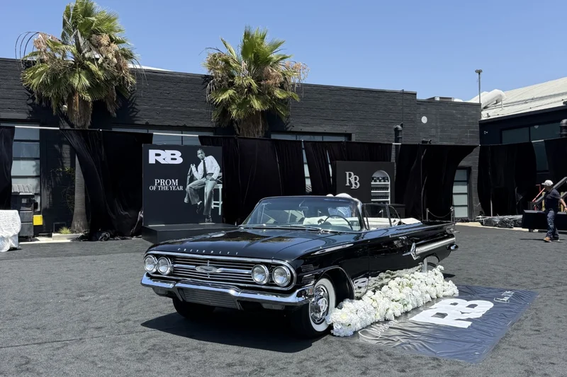 1960 Chevrolet Impala Base 5